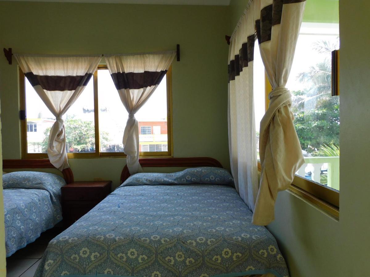 Hotel Casa De Huespedes Yoli By Rotamundos Playa Chachalacas Zewnętrze zdjęcie