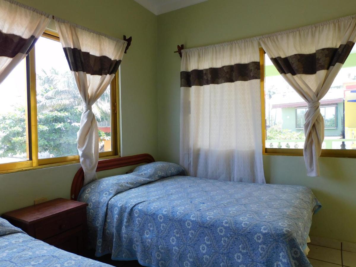 Hotel Casa De Huespedes Yoli By Rotamundos Playa Chachalacas Zewnętrze zdjęcie