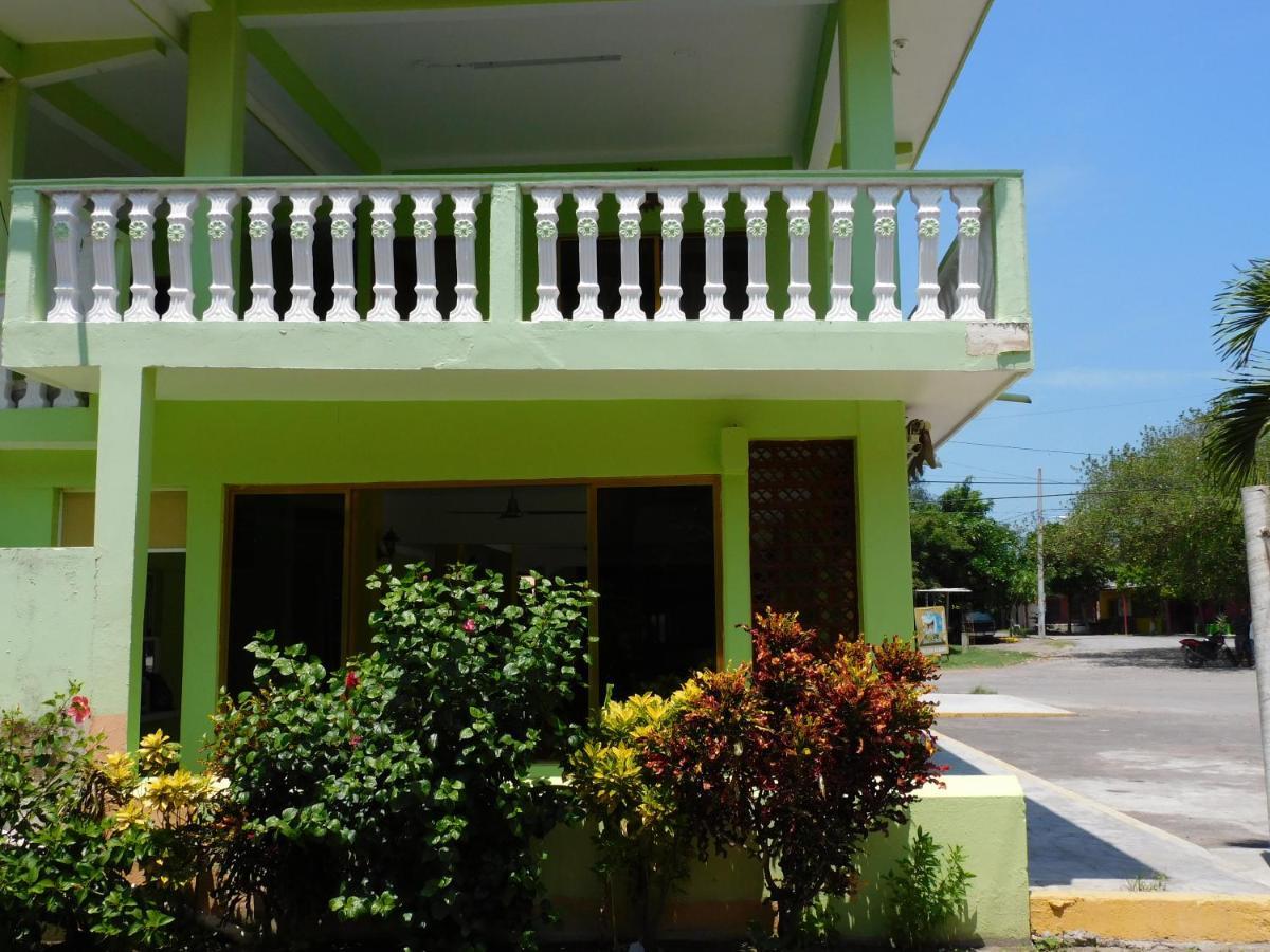 Hotel Casa De Huespedes Yoli By Rotamundos Playa Chachalacas Zewnętrze zdjęcie